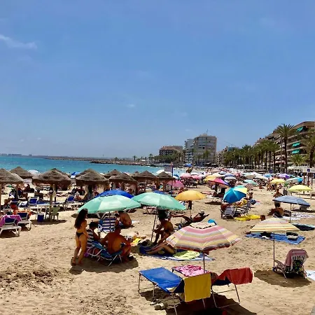 Сasa de vacaciones Charming Duplex With Pool Torrevieja