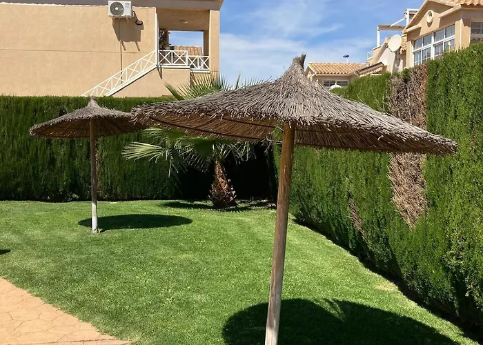 Vakantiehuis Charming Duplex With Pool