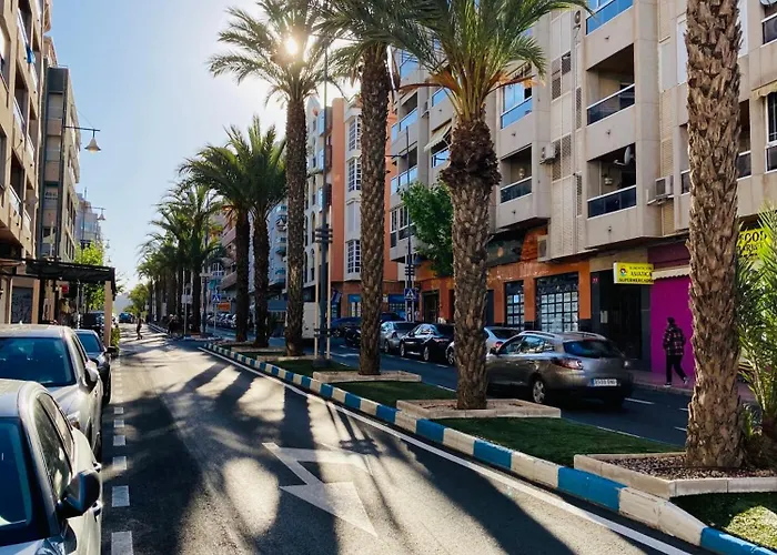 Charming Duplex With Pool Vakantiehuis Torrevieja