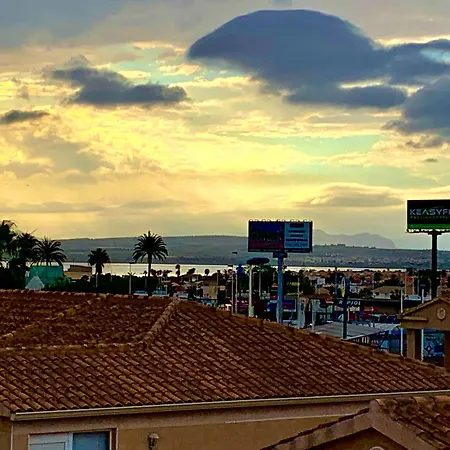 Charming Duplex With Pool Dom wakacyjny