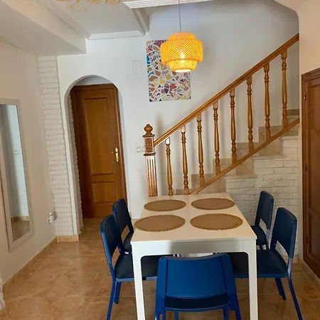 別荘 Charming Duplex With Pool